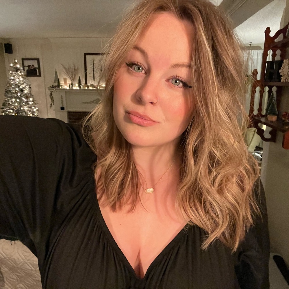 Meet your Posher, Allyson
